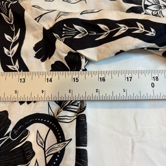 Farm Rio Leopard Floral Blouse | Black & White | Boat Neck | SMALL | NWT - Picture 9 of 12